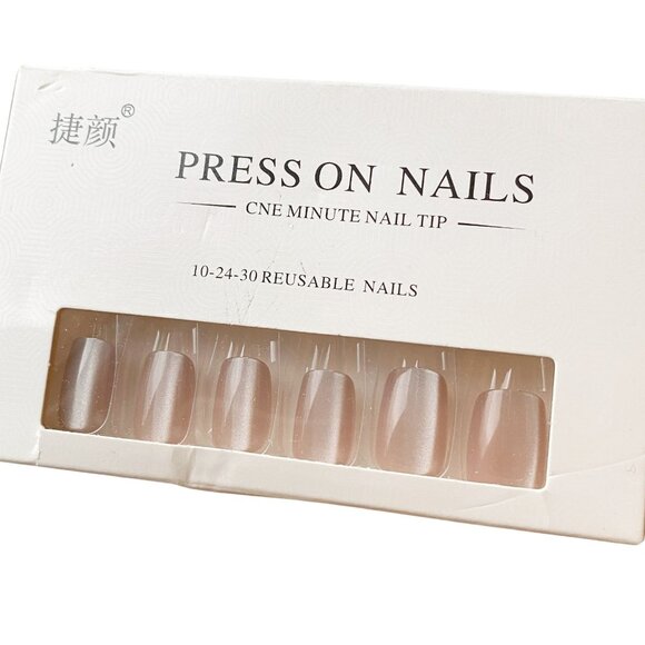 Nude Blush Pink CAT EYE Press-On Nails - Picture 1 of 2
